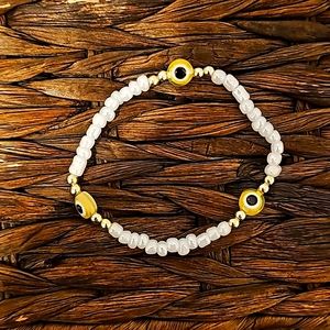 Eye stretch bracelets